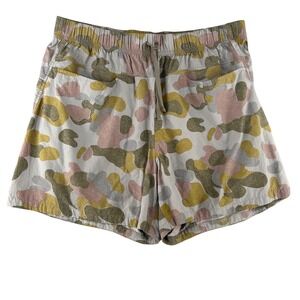 Mountain Hardwear Coveland Camo Shorts Womens X-Large Nylon Outdoors Gorpcore